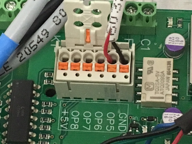 Close Up Shopbot Control Card Ouputs Laser